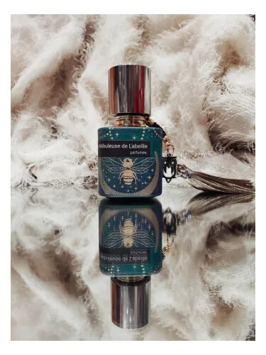 Nébuleuse de L'abeille