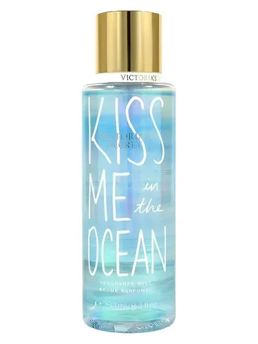Imagen de Kiss Me in the Ocean